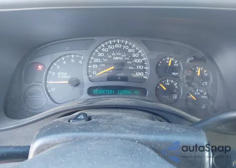 2003 Chevrolet Silverado 1500 Ls z USA, uszkodzony, nr VIN 1GCEC19T93Z146252